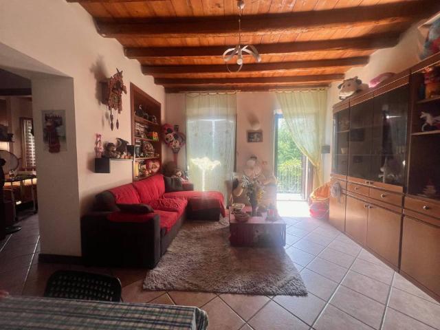 Appartamento in vendita a Cantù CO