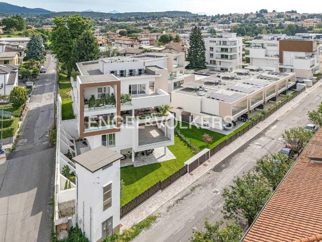 Appartamento in vendita a Cantù CO