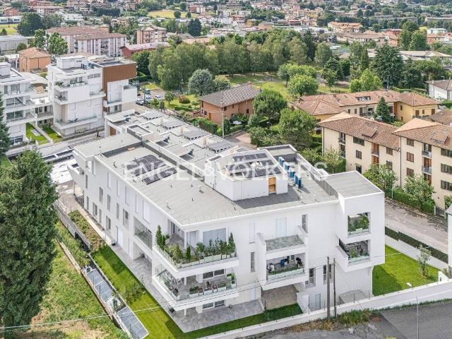 Appartamento in vendita a Cantù CO