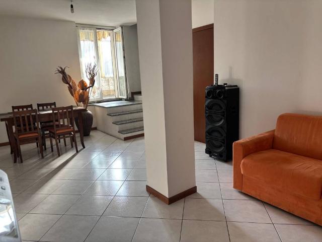 Appartamento in vendita a Cantù CO