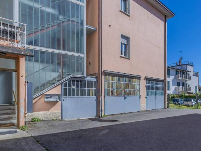 Appartamento in vendita a Cantù CO