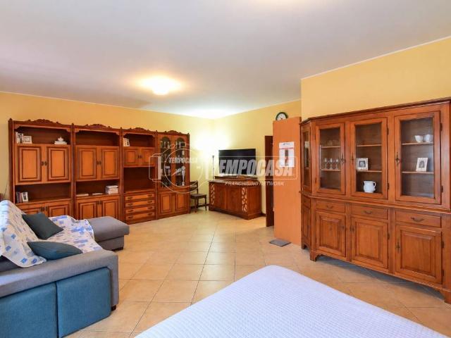 Appartamento in vendita a Cantù CO