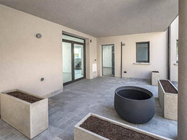 Appartamento in vendita a Cantello VA