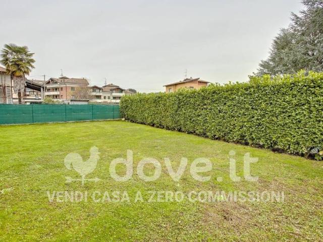 Appartamento in vendita a Cantello VA