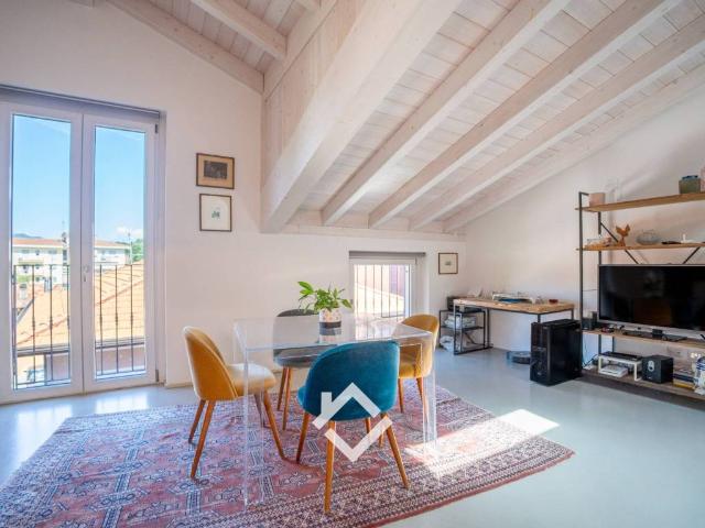 Appartamento in vendita a Cantello VA
