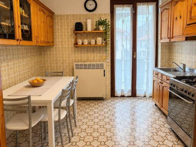 Appartamento in vendita a Canzo CO