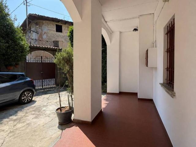 Appartamento in vendita a Canzo CO