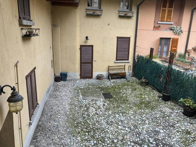 Appartamento in vendita a Canzo CO