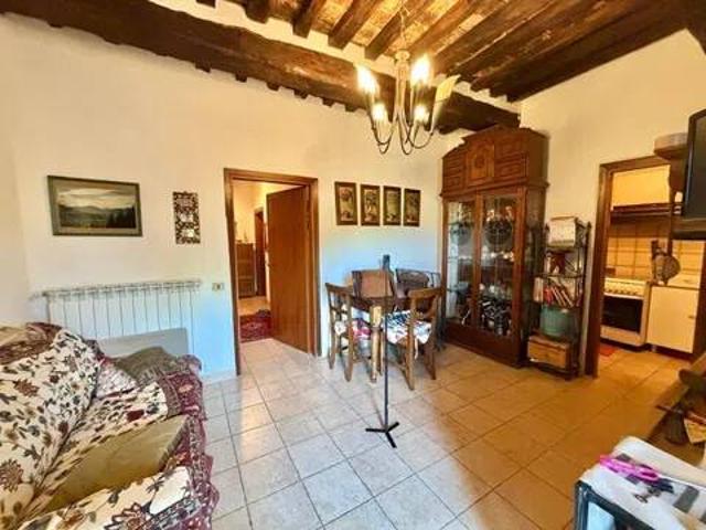 Appartamento in vendita a Casole d'Elsa SI