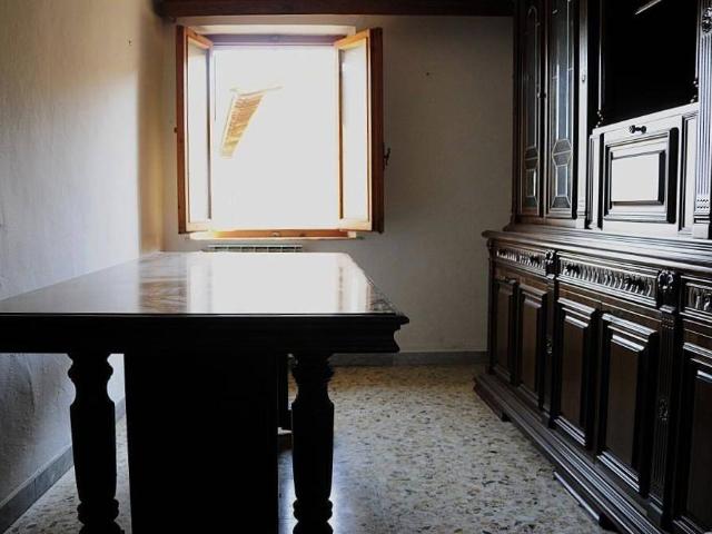 Appartamento in vendita a Casole d'Elsa SI