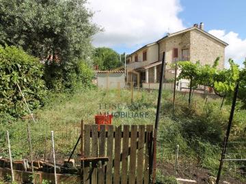 Appartamento in vendita a Casole d'Elsa SI