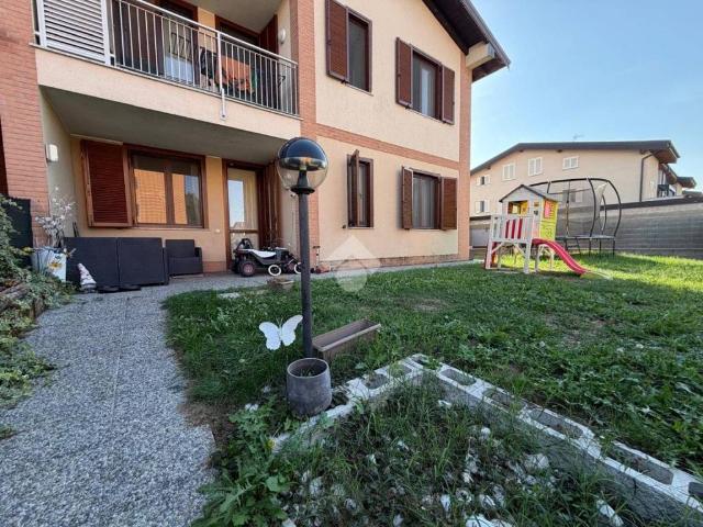 Appartamento in vendita a Casorate Primo PV