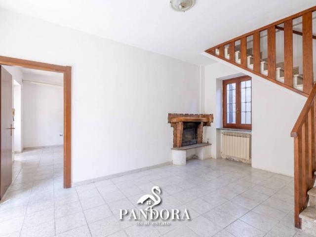 Appartamento in vendita a Casorate Sempione VA