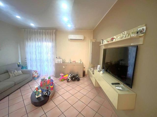 Appartamento in vendita a Casoria NA
