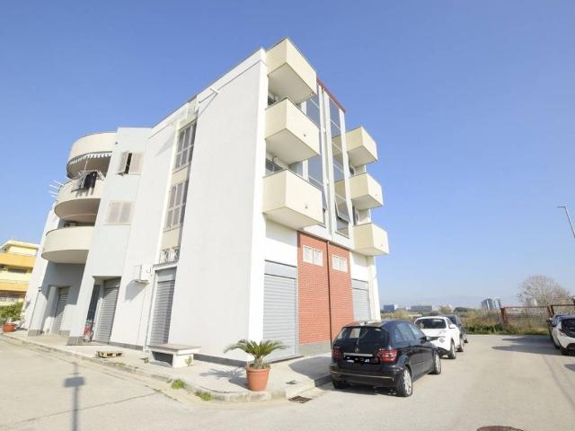 Appartamento in vendita a Casoria NA