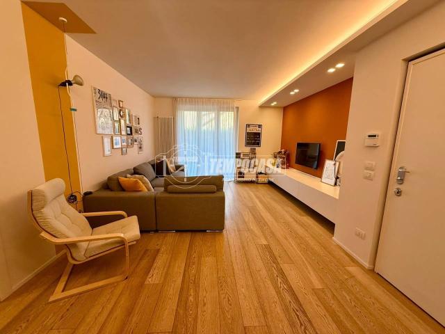 Appartamento in vendita a Casatenovo