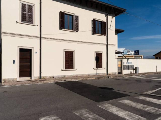 Appartamento in vendita a Casatenovo LC