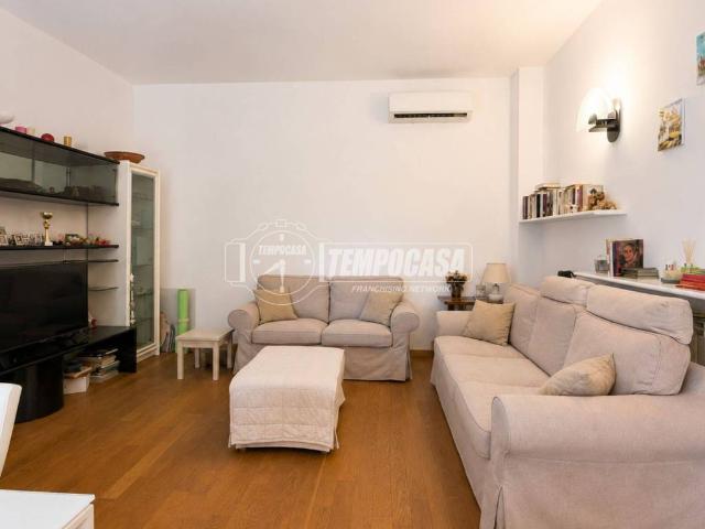 Appartamento in vendita a Casatenovo LC