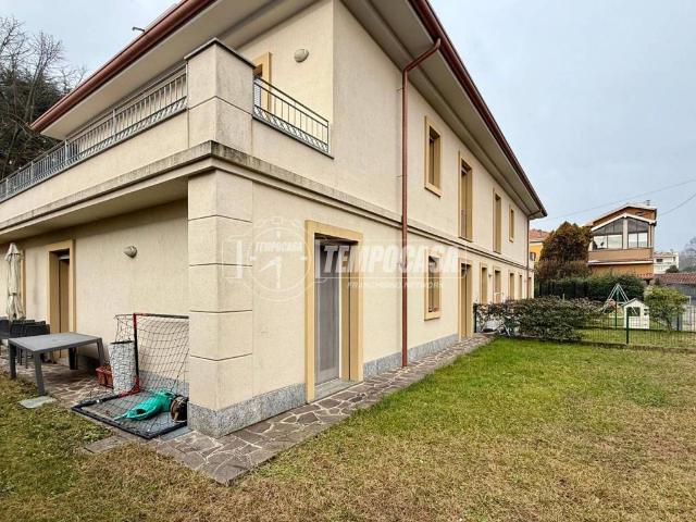 Appartamento in vendita a Casatenovo LC