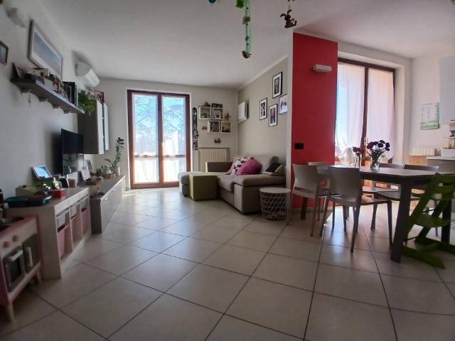 Appartamento in vendita a Casatenovo LC