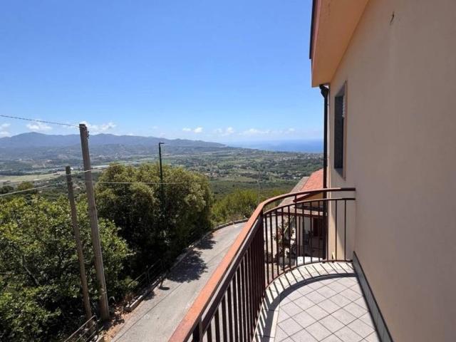 Appartamento in vendita a Casal Velino SA