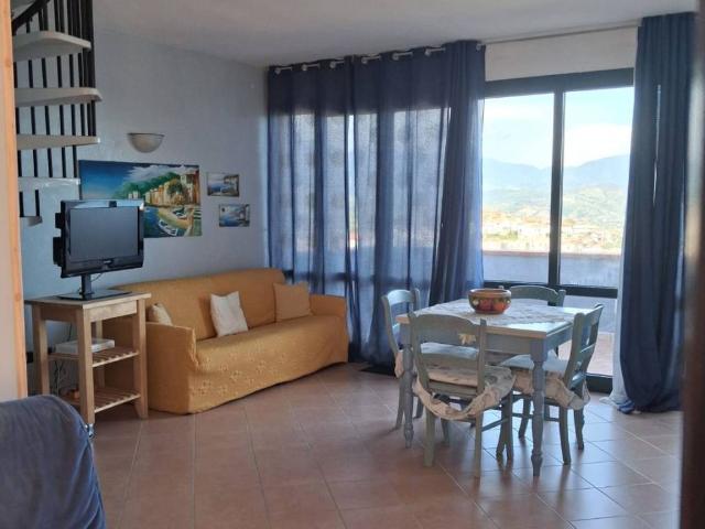 Appartamento in vendita a Casal Velino SA