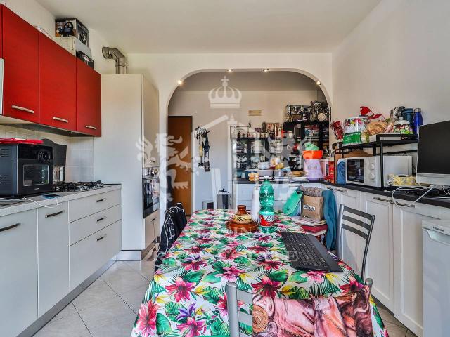 Appartamento in vendita a Casalecchio Di Reno