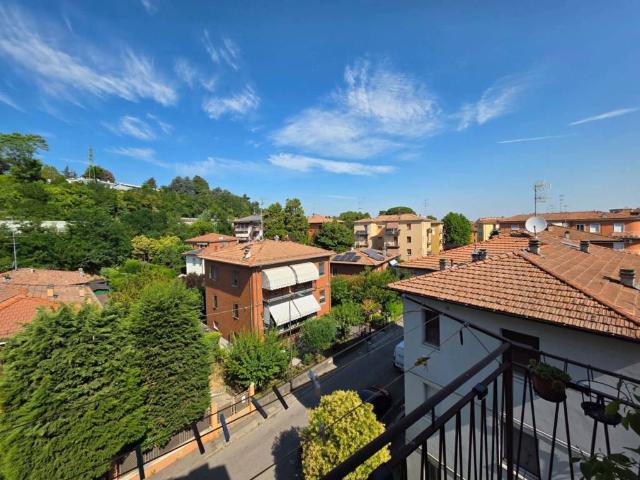 Appartamento in vendita a Casalecchio di Reno BO