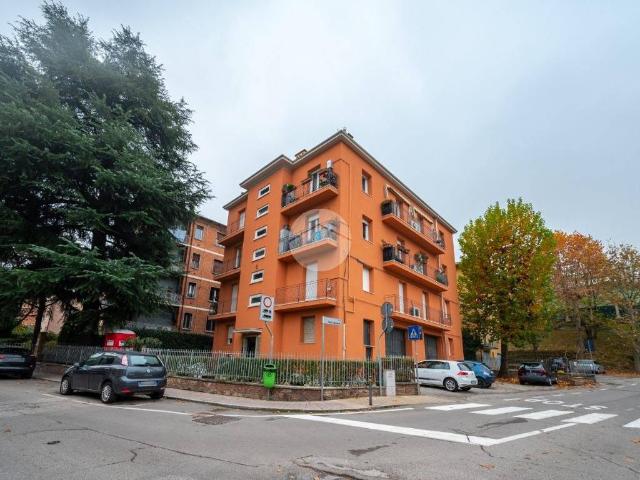 Appartamento in vendita a Casalecchio di Reno BO