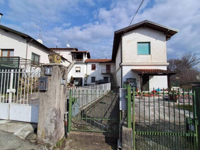 Appartamento in vendita a Casalzuigno VA