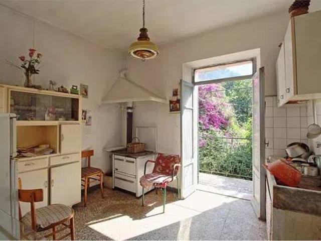Appartamento in vendita a Casanova Lerrone SV