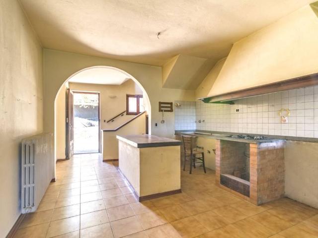 Appartamento in vendita a Casanova Lerrone SV
