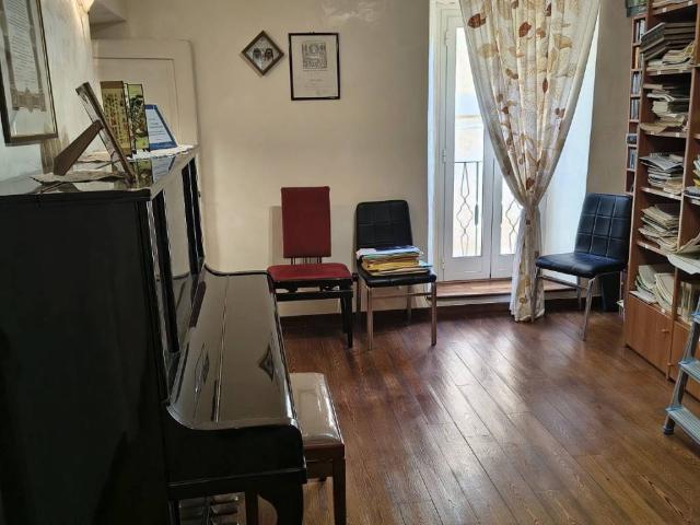 Appartamento in vendita a Casape RM