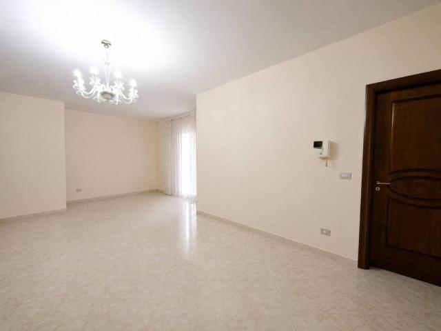 Appartamento in vendita a Casapulla CE