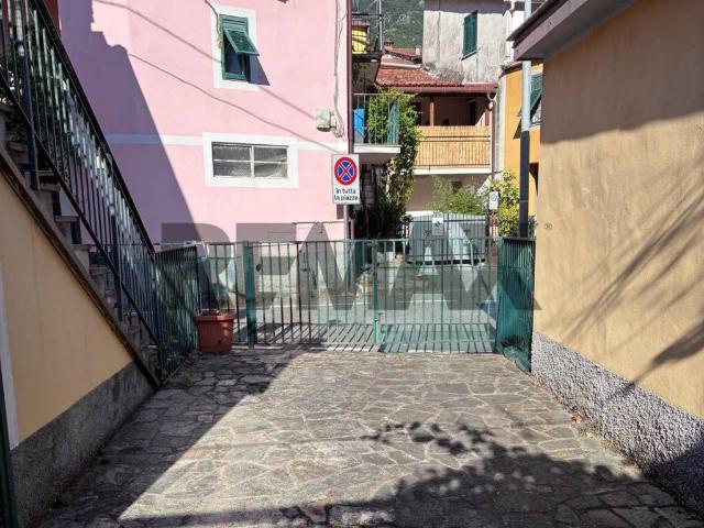 Appartamento in vendita a Casarza Ligure GE