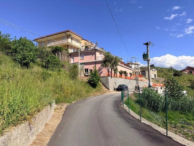 Appartamento in vendita a Casarza Ligure GE
