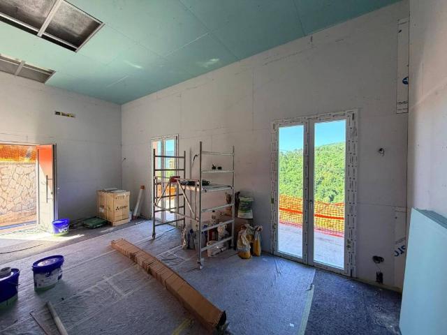 Appartamento in vendita a Casarza Ligure GE
