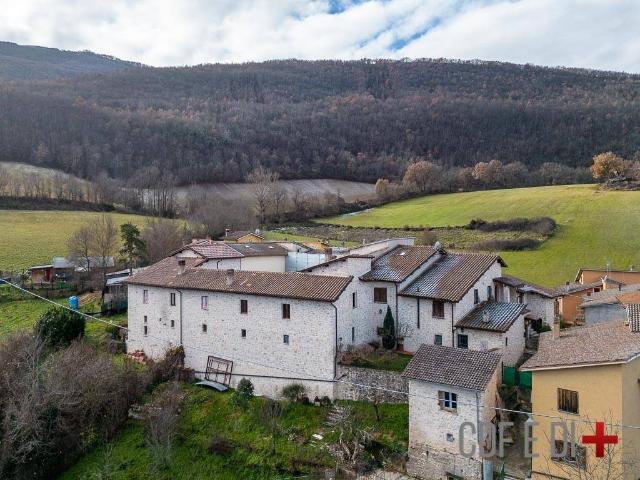 Appartamento in vendita a Cascia PG