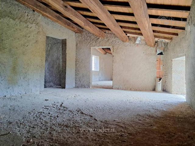 Appartamento in vendita a Cascia PG