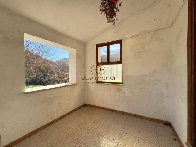 Appartamento in vendita a Cascia PG