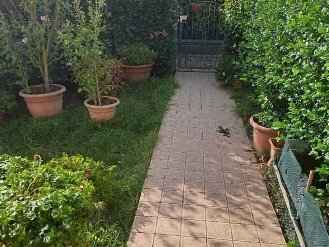 Appartamento in vendita a Cascina