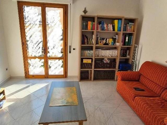 Appartamento in vendita a Cascina