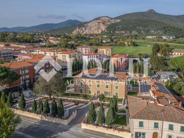 Appartamento in vendita a Cascina