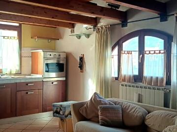 Appartamento in vendita a Cascina