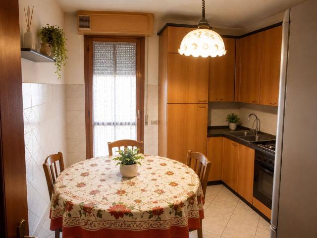 Appartamento in vendita a Cascina
