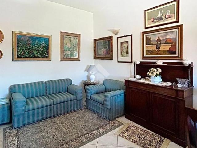 Appartamento in vendita a Cascina