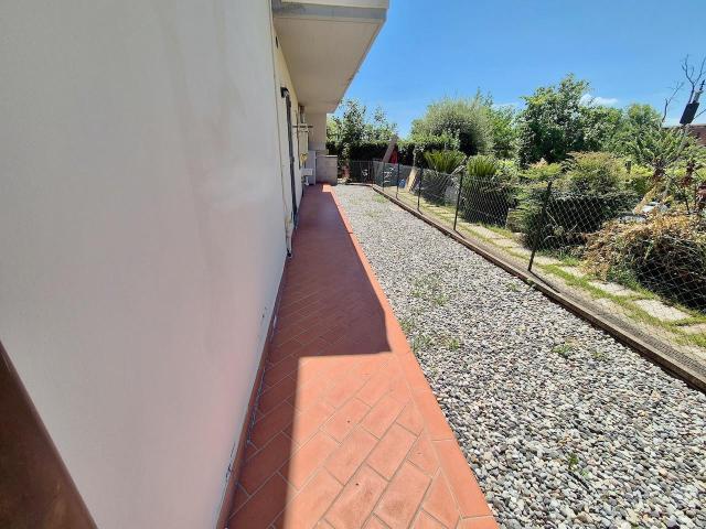 Appartamento in vendita a Cascina