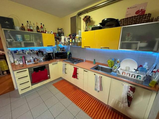 Appartamento in vendita a Cascina