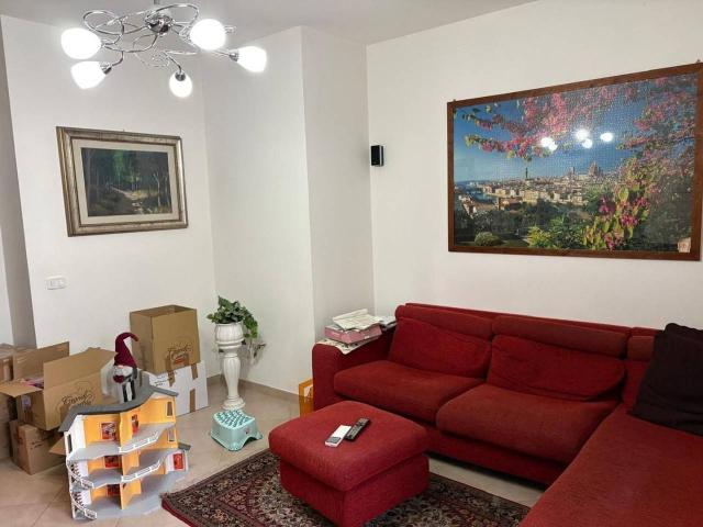 Appartamento in vendita a Cascina