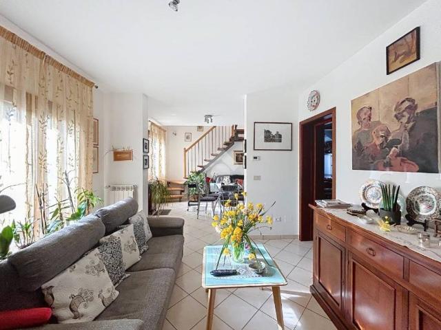 Appartamento in vendita a Cascina PI